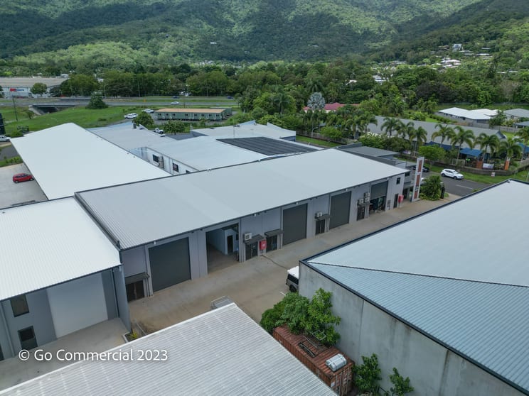 Click to view all images unit 6/18 Salvado Drive Smithfield QLD 4878 - Image 2