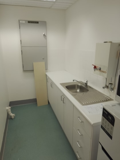 Click to view all images Unit 4/20 Napier Close Deakin ACT 2600 - Image 3
