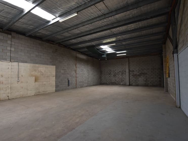 Click to view all images 7/9-11 Kiama Street Bowral NSW 2576 - Image 1