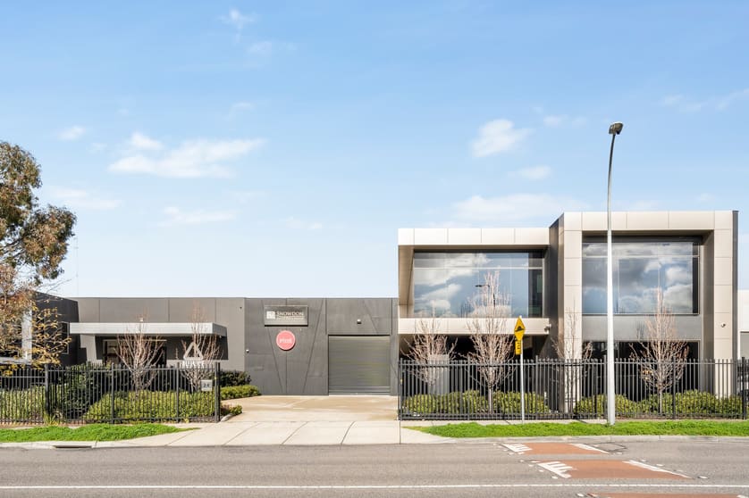 Click to view all images 24 Logistics Street Keilor Park VIC 3042 - Image 1
