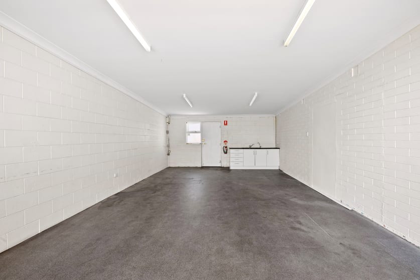 Click to view all images 28 Reid Avenue Tranmere SA 5073 - Image 3