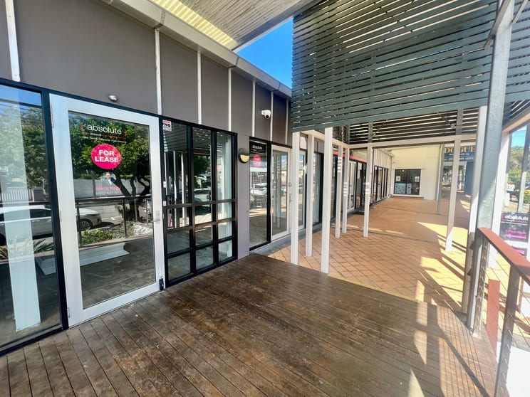 Click to view all images 3A/77 Oxford Street Bulimba QLD 4171 - Image 1