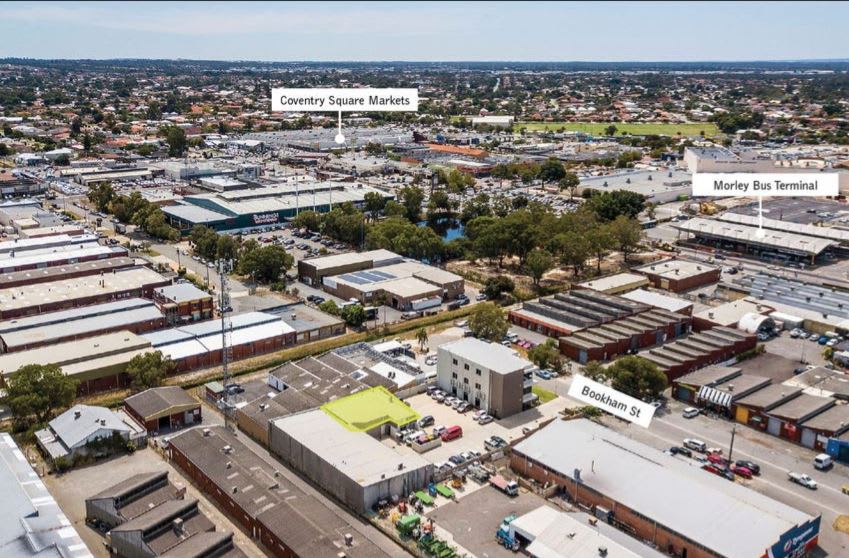 Click to view all images 4/3 Bookham Street Morley WA 6062 - Image 2