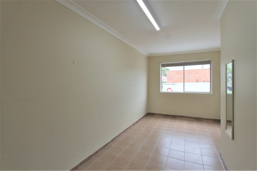 Click to view all images 1/20 Commercial Road Lalor Park NSW 2147 - Image 3