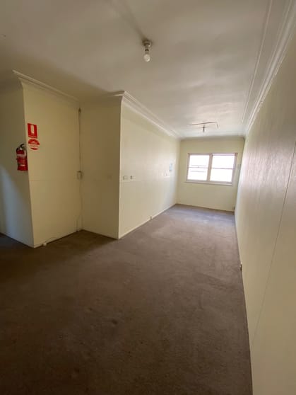 Click to view all images 3/204 Merrylands Road Merrylands NSW 2160 - Image 3