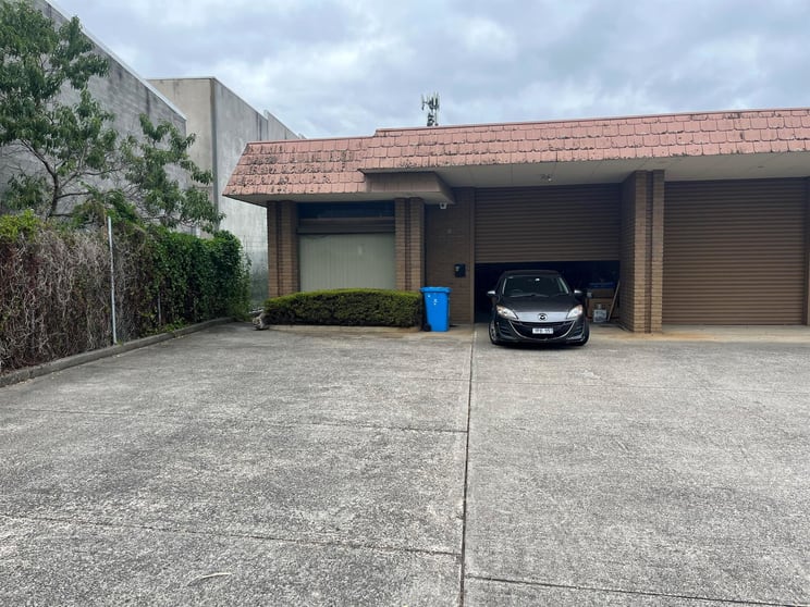 Click to view all images 16/15 Stud Road Bayswater VIC 3153 - Image 2