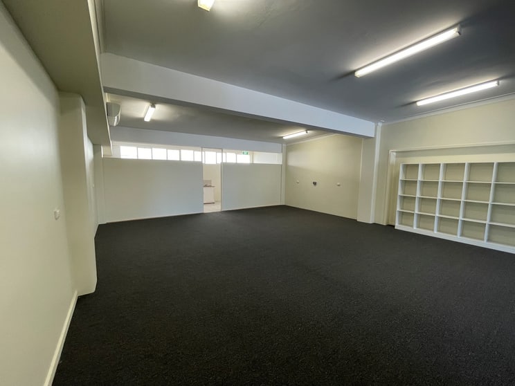 Click to view all images 385B Grange Road Findon SA 5023 - Image 2