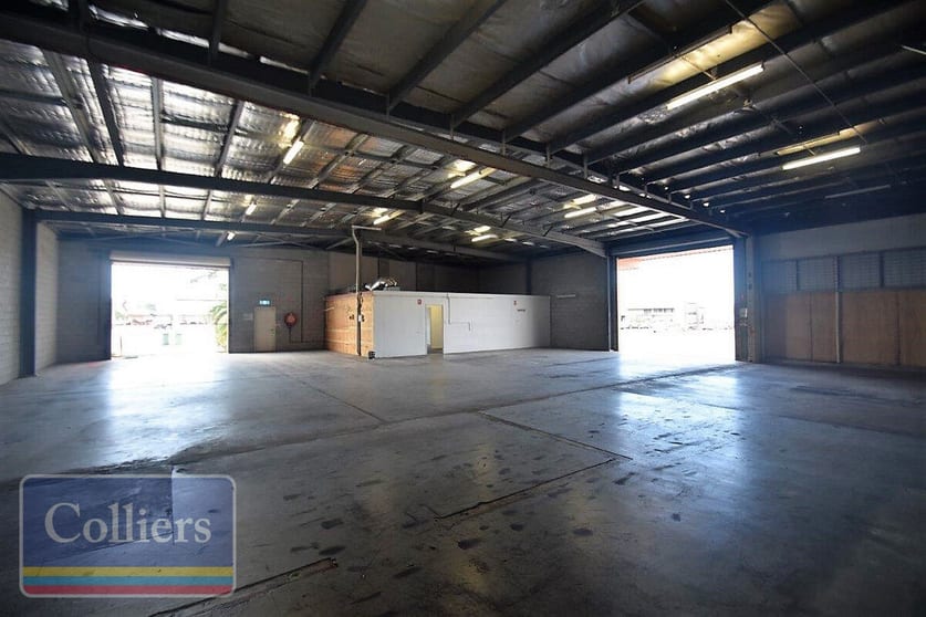 Click to view all images 1/42 Keane Street Currajong QLD 4812 - Image 3