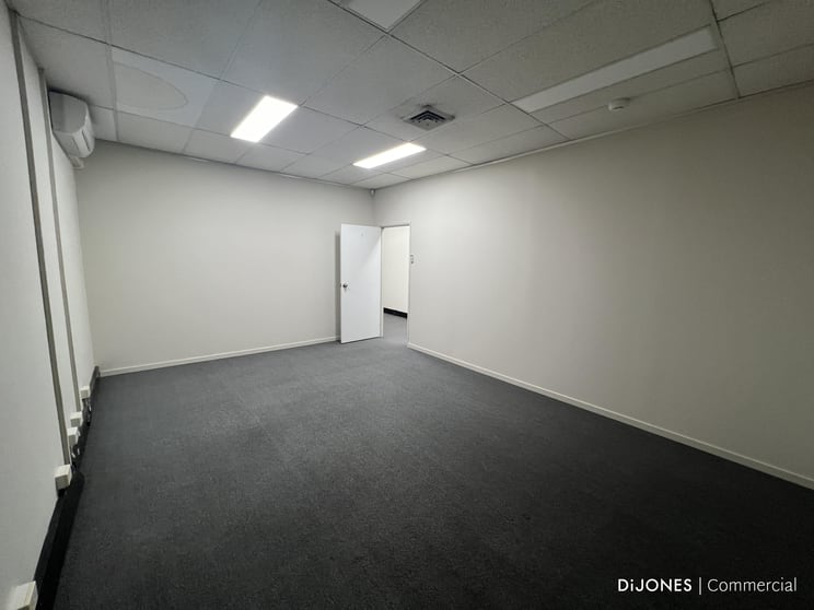 Click to view all images 3, 5 and 7/86 Pacific Hwy Wyong NSW 2259 - Image 2