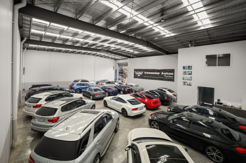 Click to view all images 35 Hartnett Drive Seaford VIC 3198 - Image 3