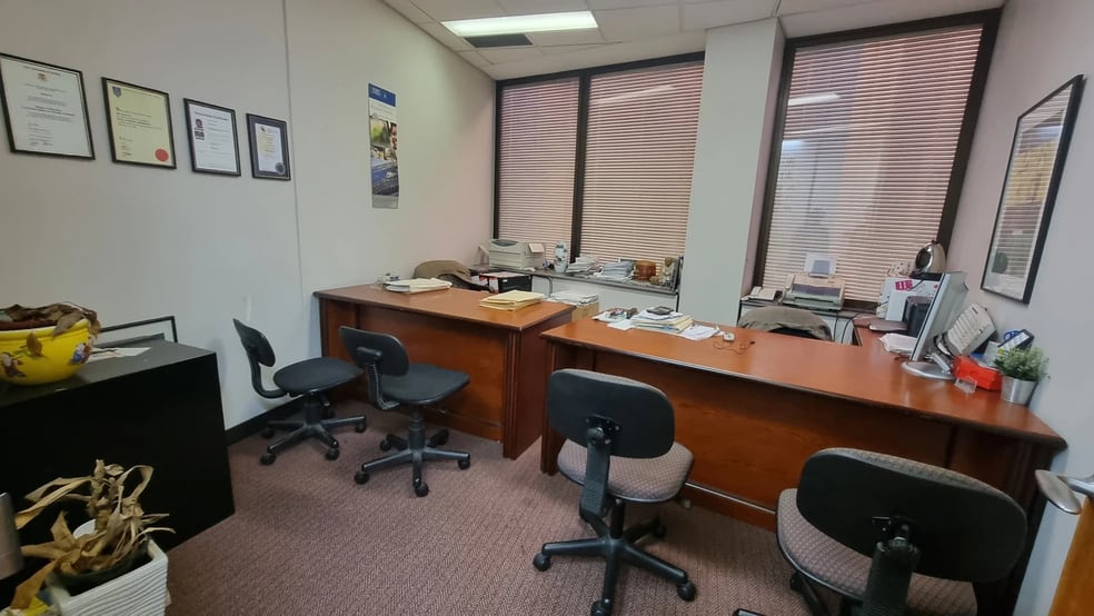 Click to view all images 5/368 Sussex Street Sydney NSW 2000 - Image 3