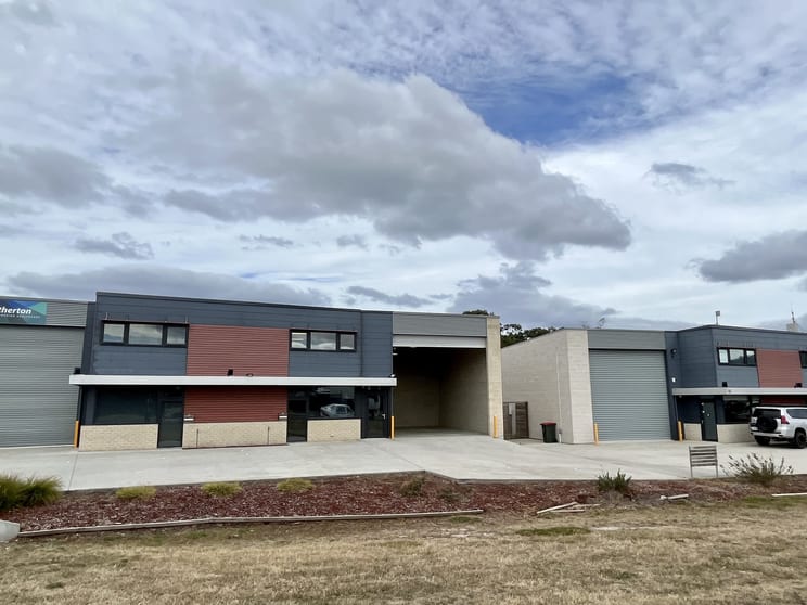 Click to view all images Unit 5/160 Bungana Way Cambridge TAS 7170 - Image 1