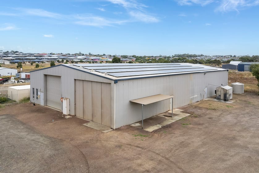 Click to view all images 9 Lincoln Park Drive Hindmarsh Valley SA 5211 - Image 3