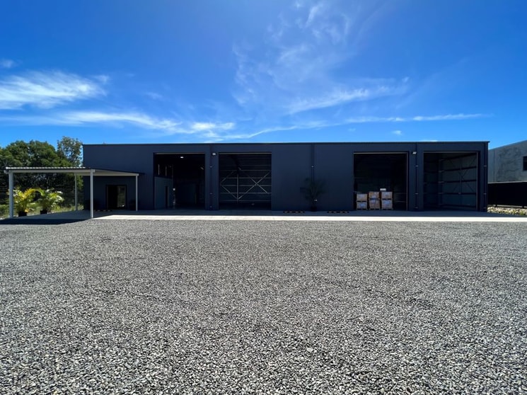 Click to view all images 2/36 Southern Cross Circuit Urangan QLD 4655 - Image 3