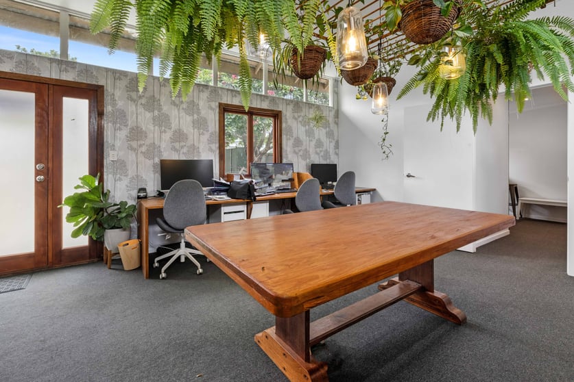 Click to view all images 29 Smith Street Holland Park QLD 4121 - Image 3