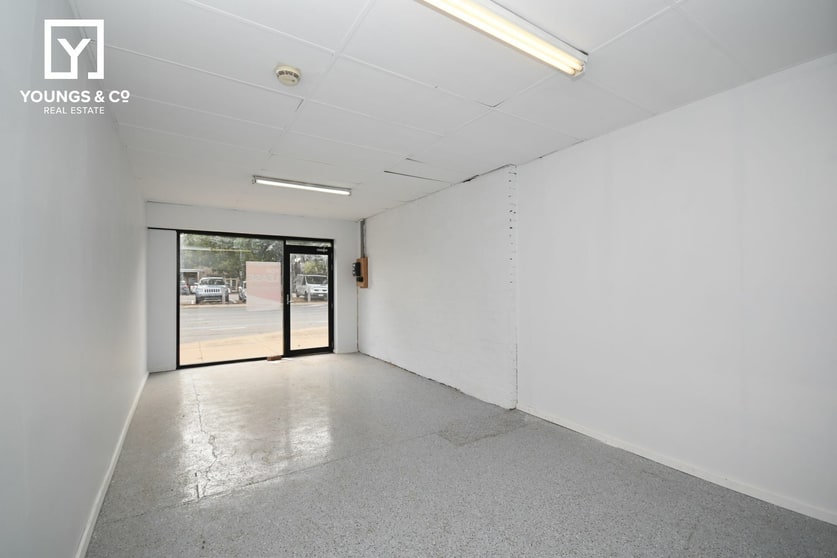 Click to view all images 79B McLennan Street Mooroopna VIC 3629 - Image 2