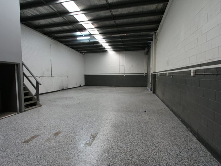 5/8 Pembury Road Minto NSW 2566 - Image 3