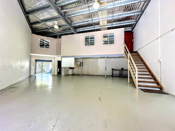 Click to view all images 6/17 Coghill Drive Currumbin Waters QLD 4223 - Image 3