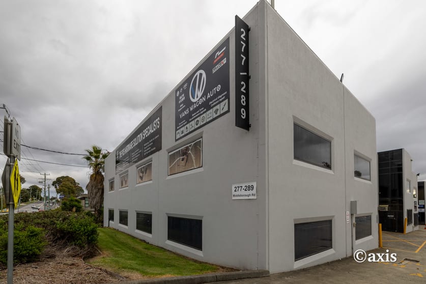Click to view all images 1-3/277 Middleborough Road Box Hill VIC 3128 - Image 1