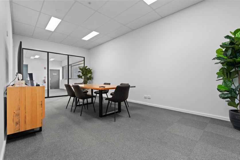 Click to view all images 2/223 Koroit Street Warrnambool VIC 3280 - Image 3