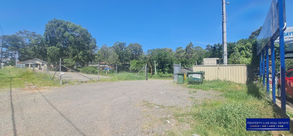 Click to view all images 977 Hume Highway Lansdowne NSW 2163 - Image 2