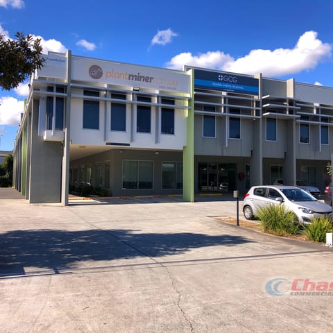 Click to view all images 4/34 Navigator Place Hendra QLD 4011 - Image 1