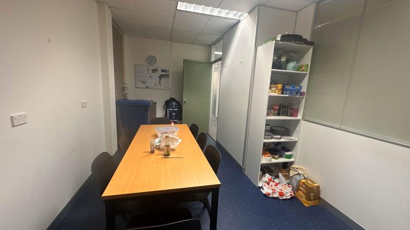 Click to view all images Ground Unit 2/17 Napier Close Deakin ACT 2600 - Image 3