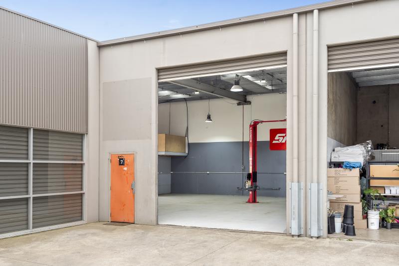 Click to view all images Unit 7, 9-11 Leather Street/Unit 7, 9-11 Leather Street Breakwater VIC 3219 - Image 1