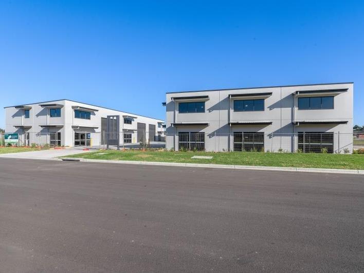 Click to view all images Unit 5/62 Camfield Drive Heatherbrae NSW 2324 - Image 1