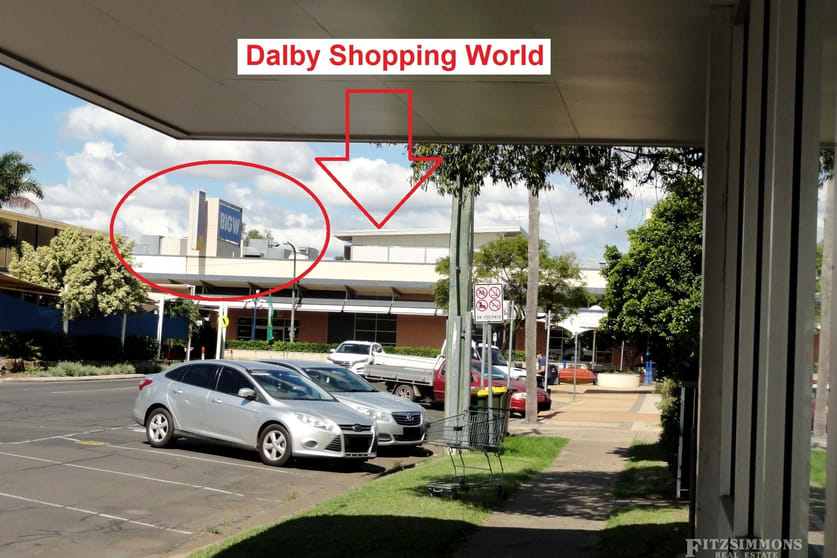 Click to view all images 28 New Street Dalby QLD 4405 - Image 2
