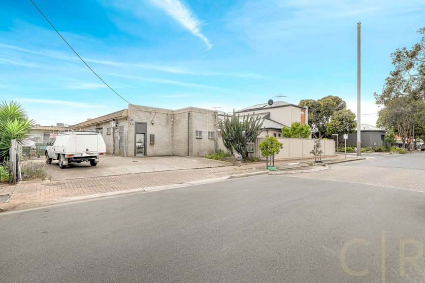 Click to view all images 1/34 Light Terrace Thebarton SA 5031 - Image 3