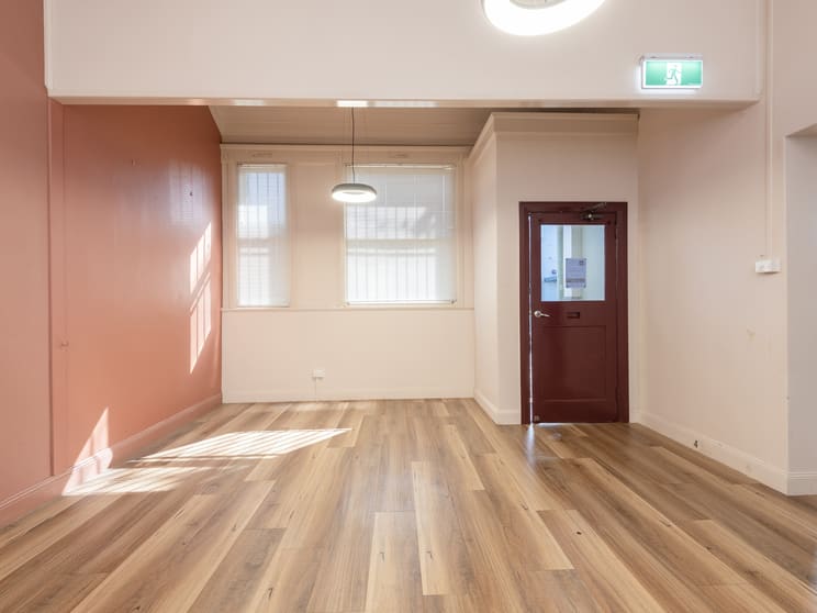Click to view all images Suite 6/22 Woodlark Street Lismore NSW 2480 - Image 3