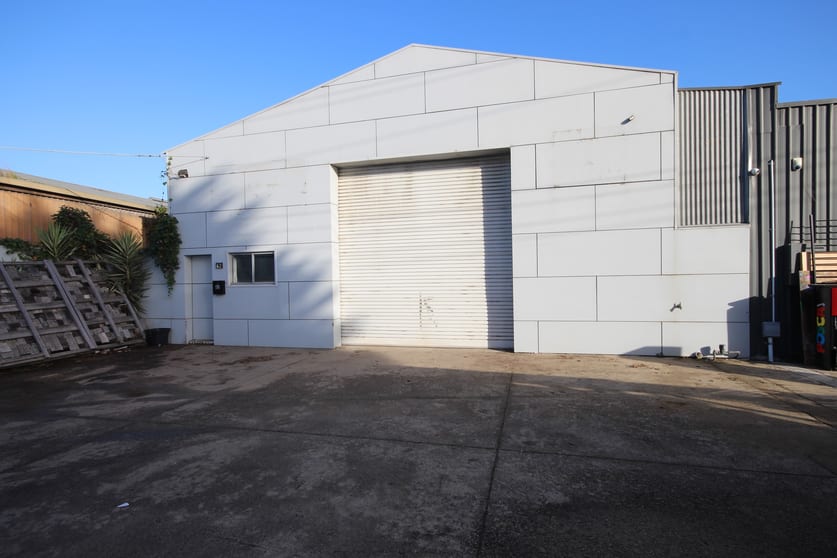 Click to view all images 62 Anomaly Street Moolap VIC 3224 - Image 1