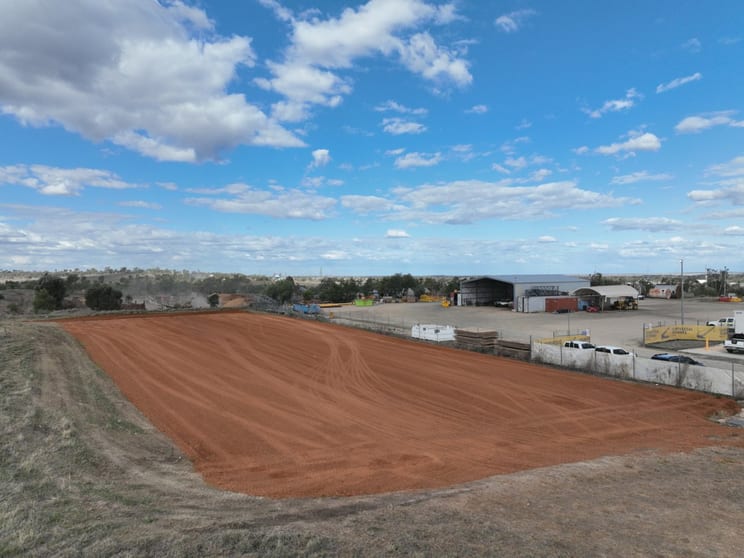 Click to view all images 20-22 Wormwell Drive Roma QLD 4455 - Image 2