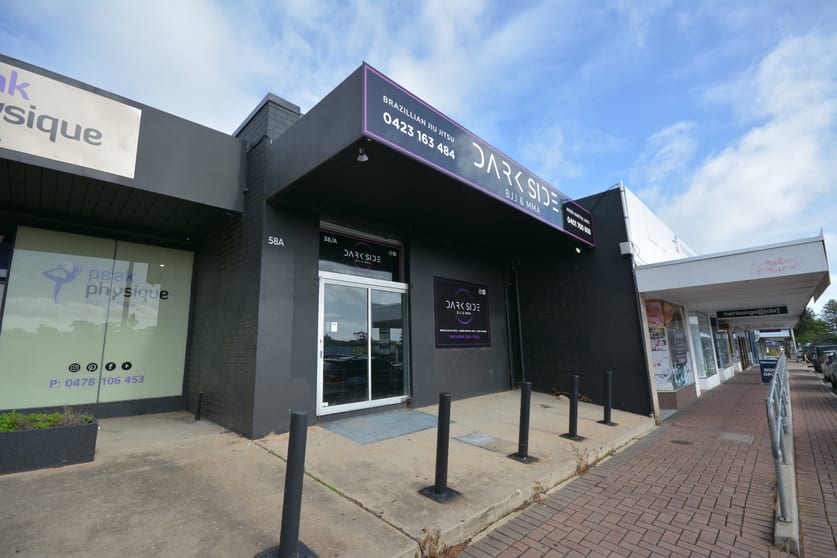 Click to view all images 58A Beach Road Christies Beach SA 5165 - Image 3