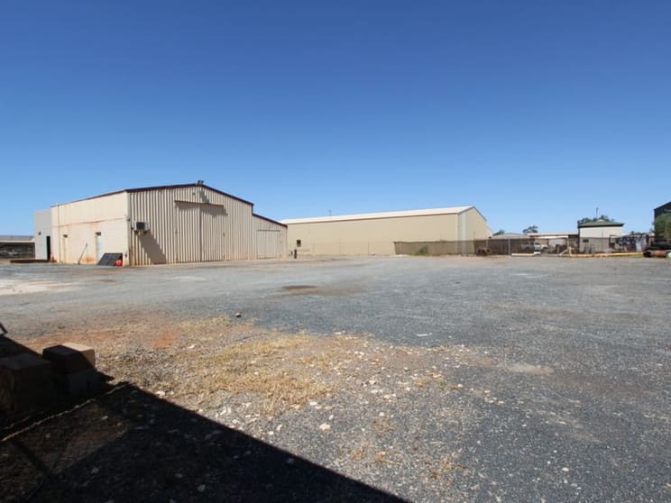 Click to view all images 2512 Coolawanyah Road Karratha Industrial Estate WA 6714 - Image 3