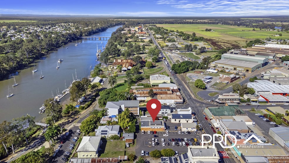 Click to view all images 275 Kent Street Maryborough QLD 4650 - Image 3