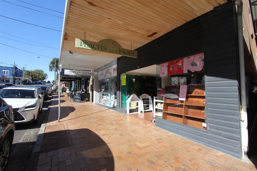 Click to view all images 11 Frederick Street Oatley NSW 2223 - Image 2