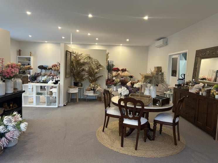Click to view all images 1/214-224 Lahrs Road Ormeau QLD 4208 - Image 3