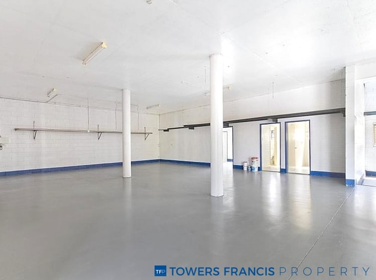 Click to view all images 1/31 Machinery Drive Tweed Heads South NSW 2486 - Image 2