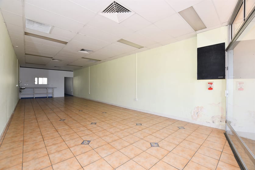 Click to view all images 1/37 Targo Street Bundaberg Central QLD 4670 - Image 3