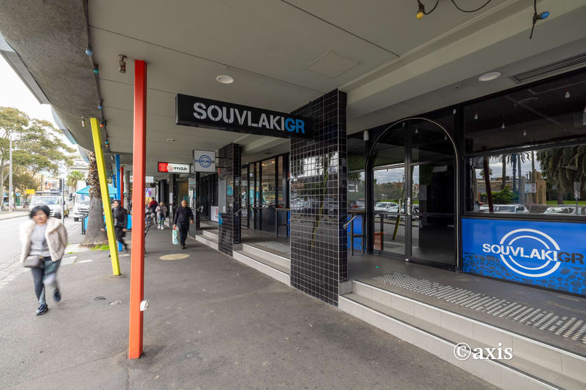 Click to view all images 7 Shakespeare Grove St Kilda VIC 3182 - Image 2