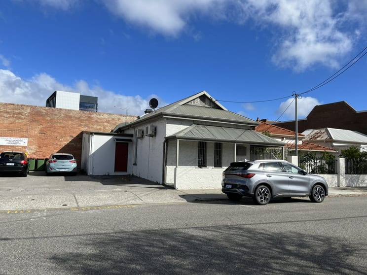 Click to view all images 75 Edward Street Perth WA 6000 - Image 2