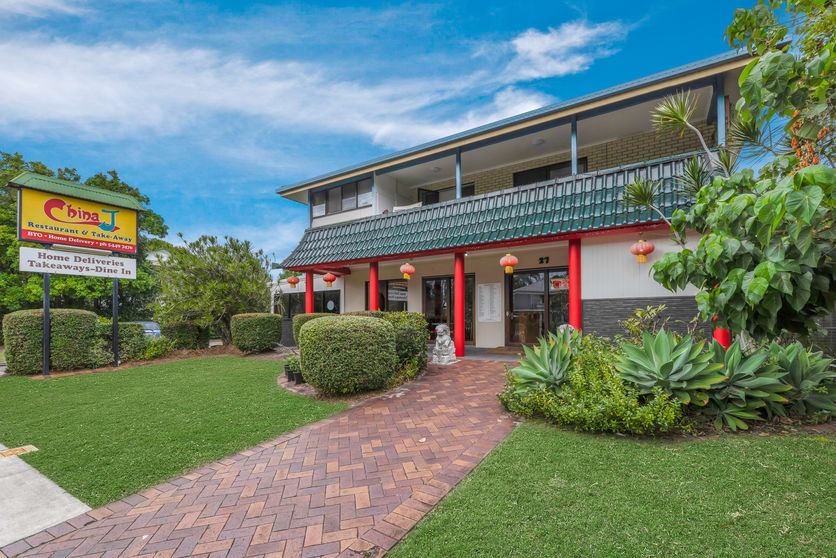 Click to view all images 27a Mary Street Noosaville QLD 4566 - Image 1