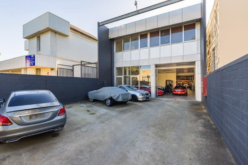 Click to view all images Whole Site/39 Orsmond Street Hindmarsh SA 5007 - Image 2