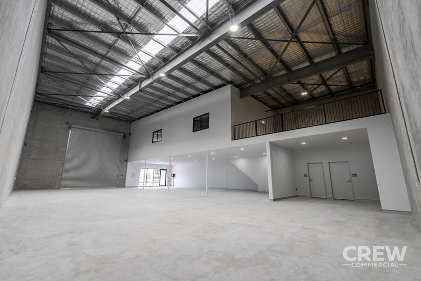 Click to view all images 604 Pine Ridge Road Arundel QLD 4214 - Image 3