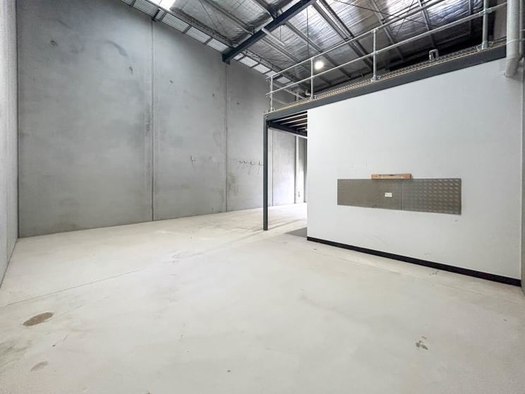 Click to view all images 20/19 Export Drive Brooklyn VIC 3012 - Image 2