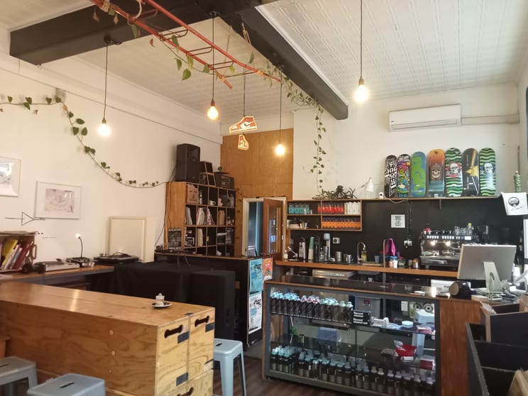 Click to view all images 32 Chambers Street Footscray VIC 3011 - Image 3
