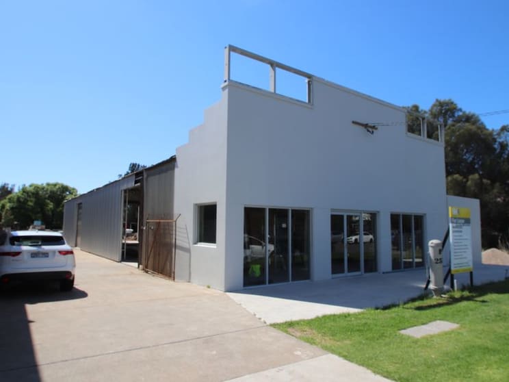 Click to view all images 67 Montague Street North Wollongong NSW 2500 - Image 1