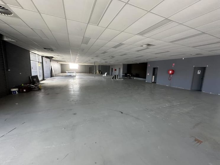 Click to view all images 49-51 Wollongong Street Fyshwick ACT 2609 - Image 2